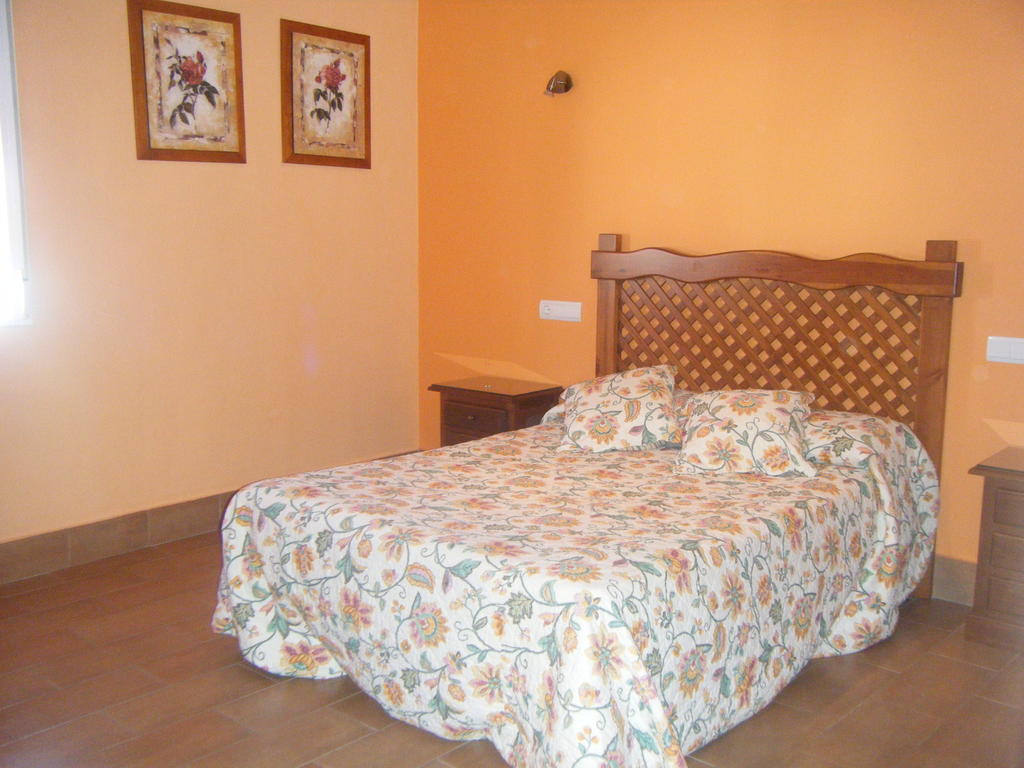 Hostal Muriel Aljaraque Room photo